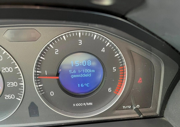 Volvo V70 cena 25900 przebieg: 282090, rok produkcji 2009 z Łosice małe 562